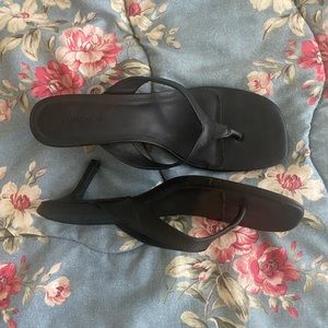 GLASSONS Thong Sandal Heels